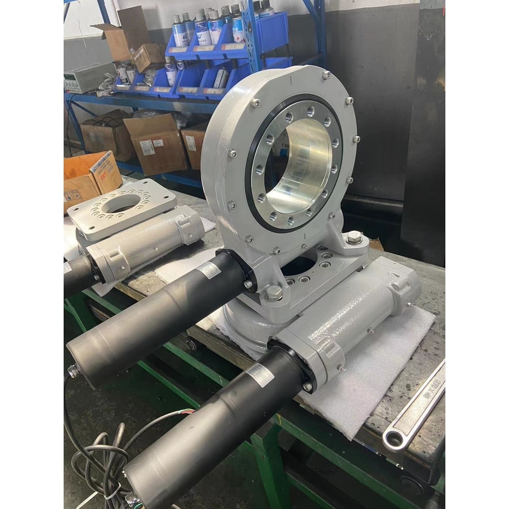 SDE3/SDE7/SDE14 Dual-axis Slewing drive thumbnail 5